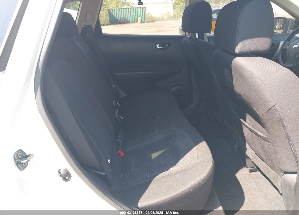2013 NISSAN ROGUE VIN: JN8AS5MV6DW666093