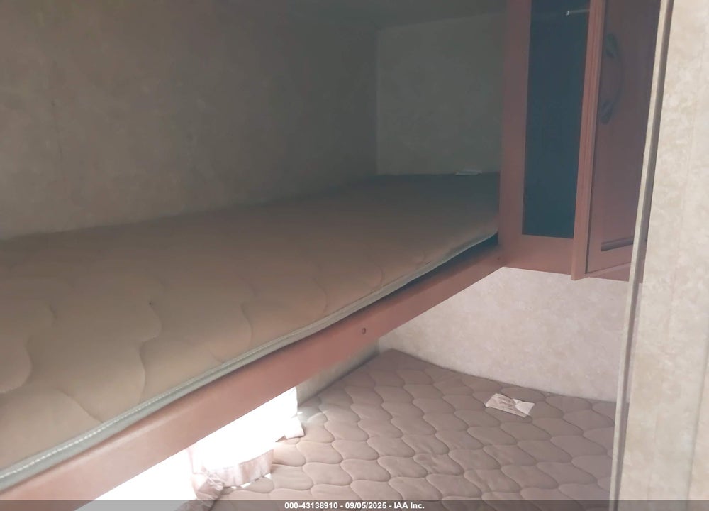 2014 GULFSTREAM AMERI-LITE TRAVEL TRAILER VIN: 1NL1GTL28E1112250