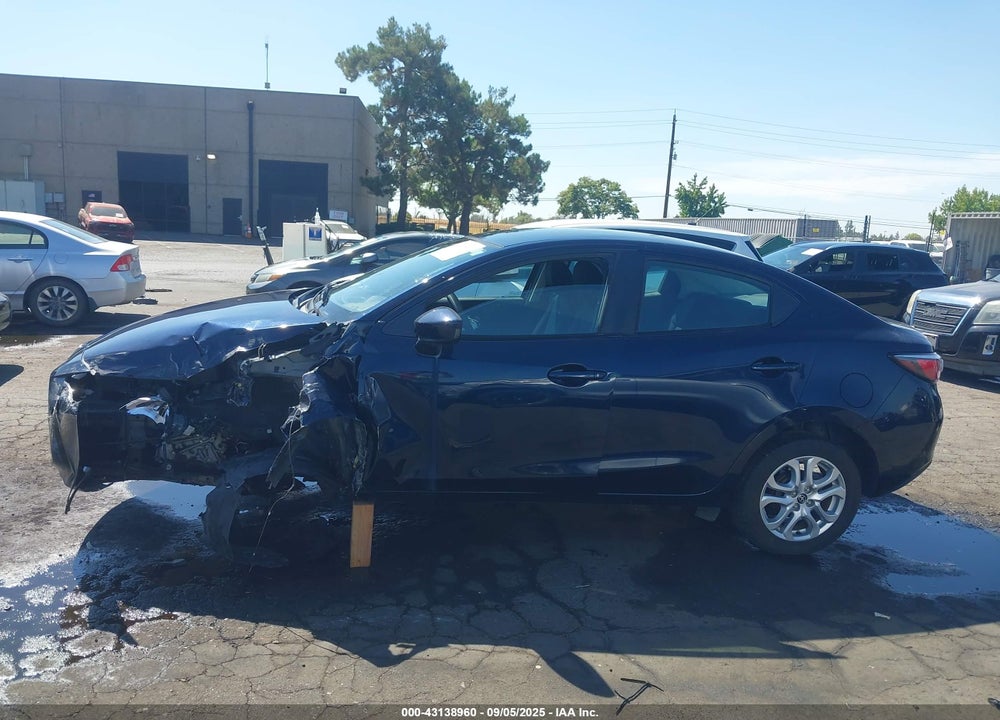 2016 SCION IA VIN: 3MYDLBZV3GY141116