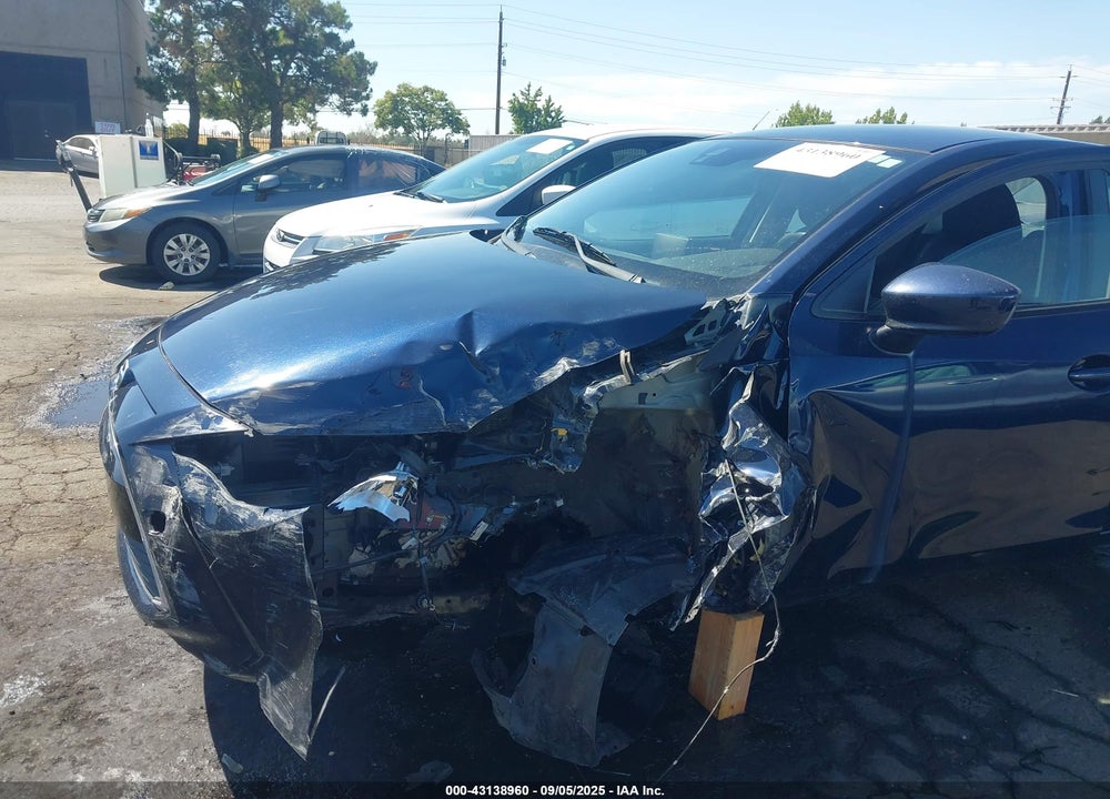 2016 SCION IA VIN: 3MYDLBZV3GY141116