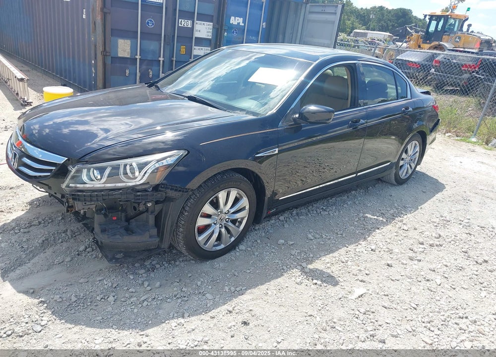 2012 HONDA ACCORD VIN: 1HGCP2F73CA016105