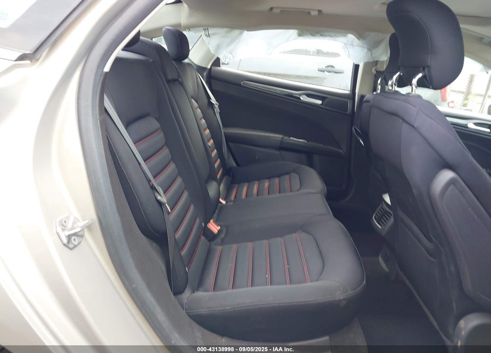 2015 FORD FUSION VIN: 3FA6P0H75FR109964