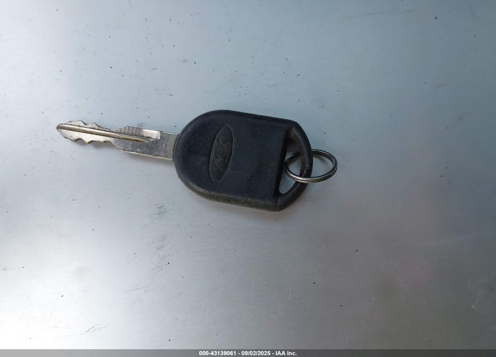2006 FORD MUSTANG V6 VIN: 1ZVFT80N265260274