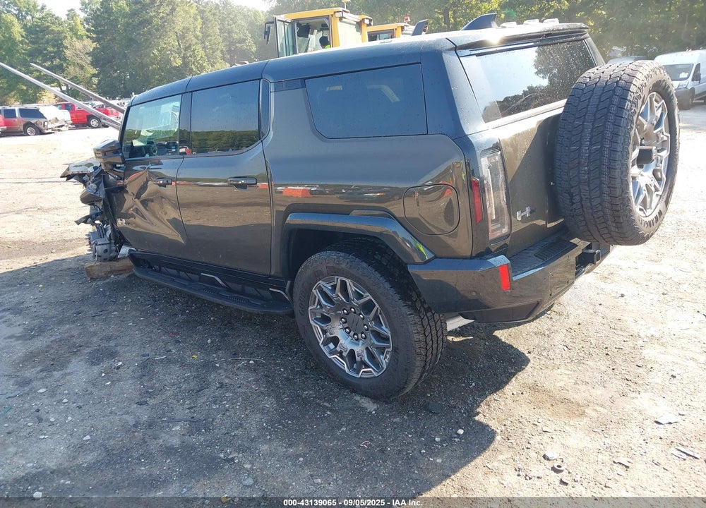 2024 GMC HUMMER EV VIN: 1GKB0RDC4RU107144