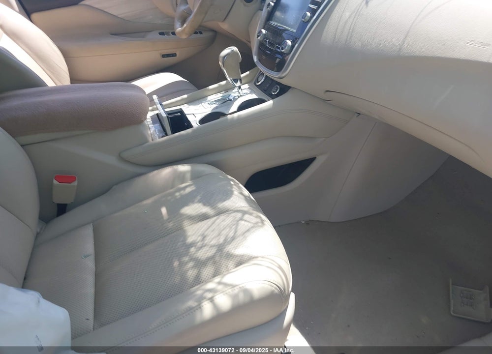2015 NISSAN MURANO VIN: 5N1AZ2MG4FN251012