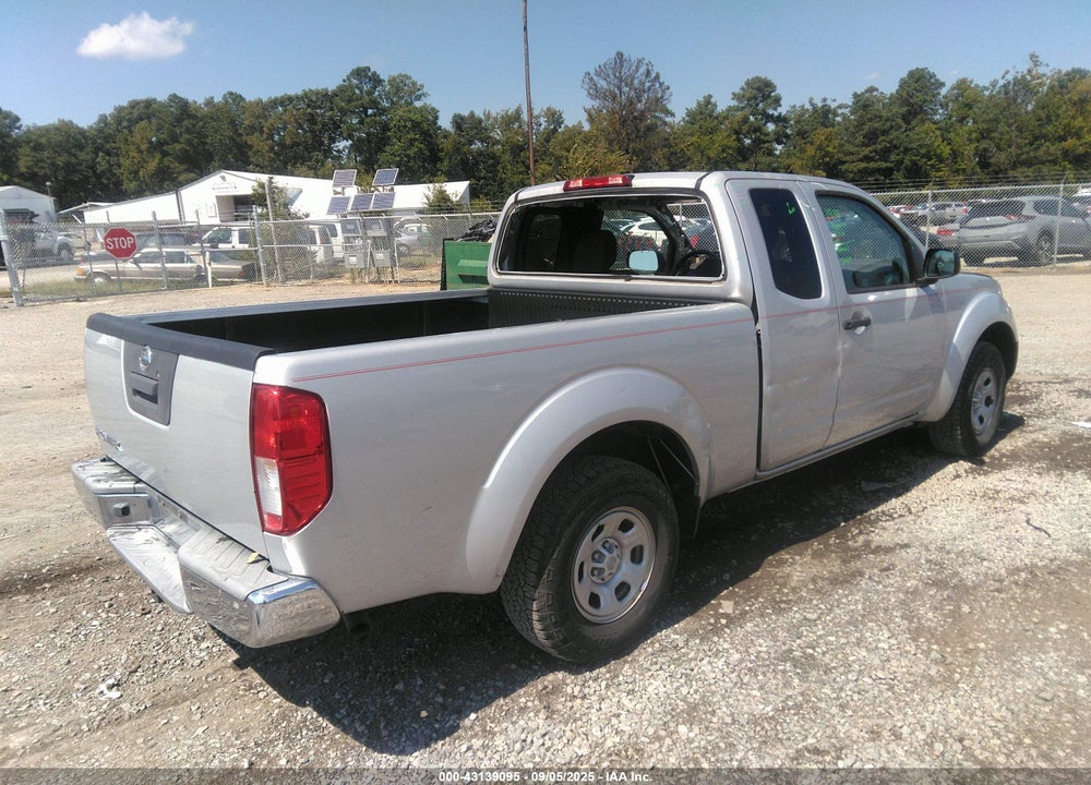 2015 NISSAN FRONTIER VIN: 1N6BD0CT5FN745953