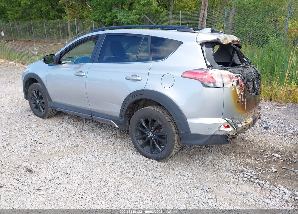 2018 TOYOTA RAV4 VIN: 2T3RFREV8JW803084