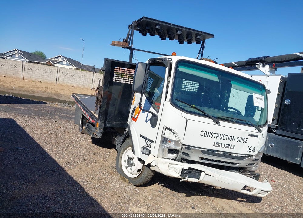 2024 ISUZU NPR HD VIN: 54DC4W1D4RS215027