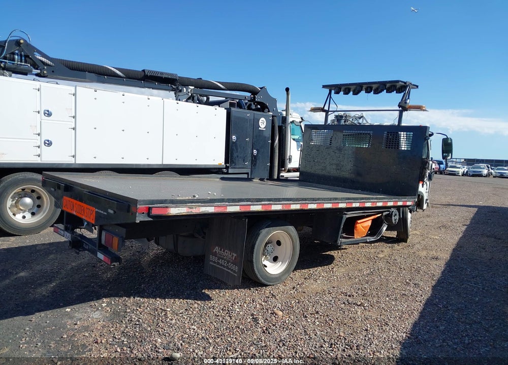 2024 ISUZU NPR HD VIN: 54DC4W1D4RS215027