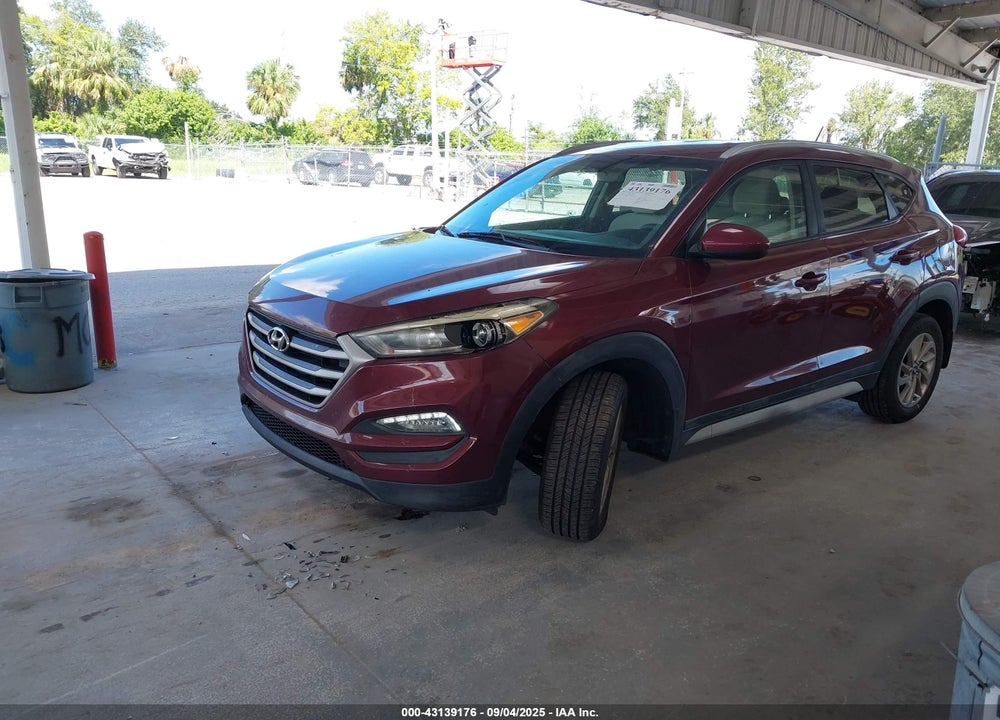 2017 HYUNDAI TUCSON VIN: KM8J33A42HU443345