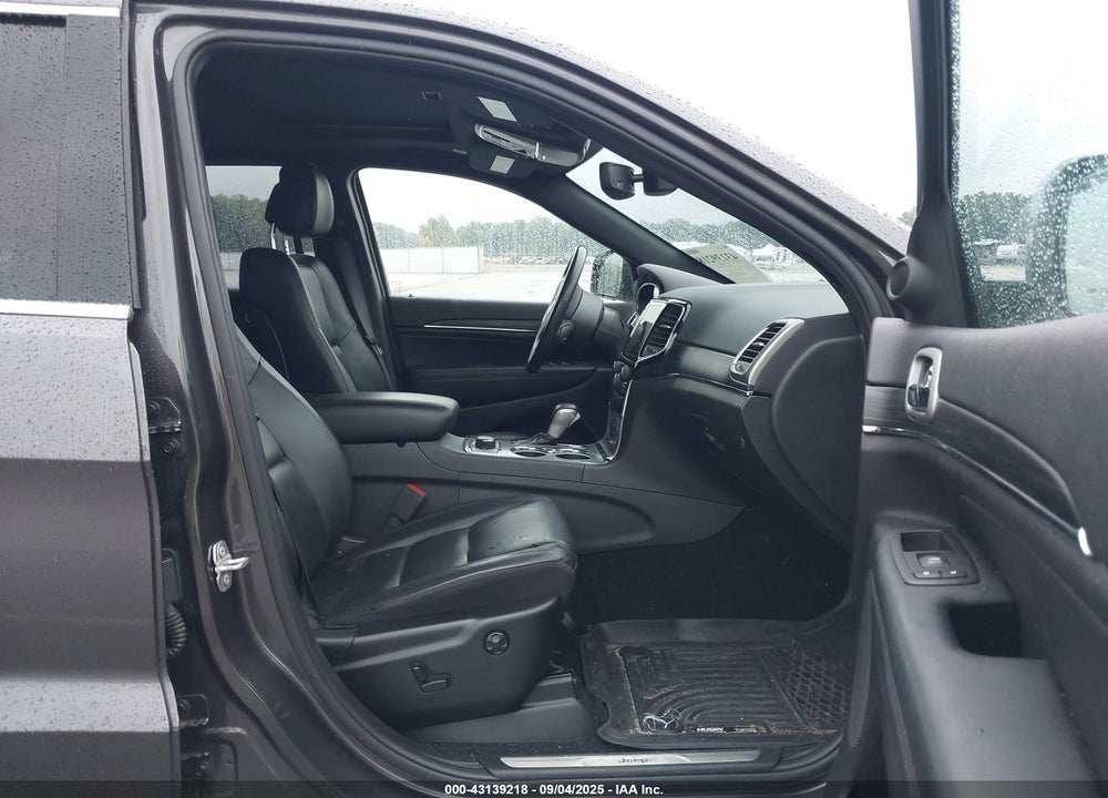 2020 JEEP GRAND CHEROKEE VIN: 1C4RJFBG8LC335656