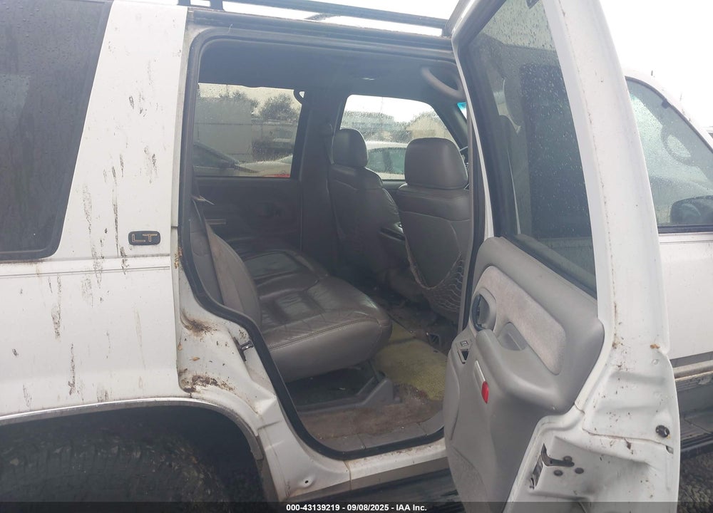 1999 CHEVROLET TAHOE LS VIN: 1GNEK13R8XJ427826