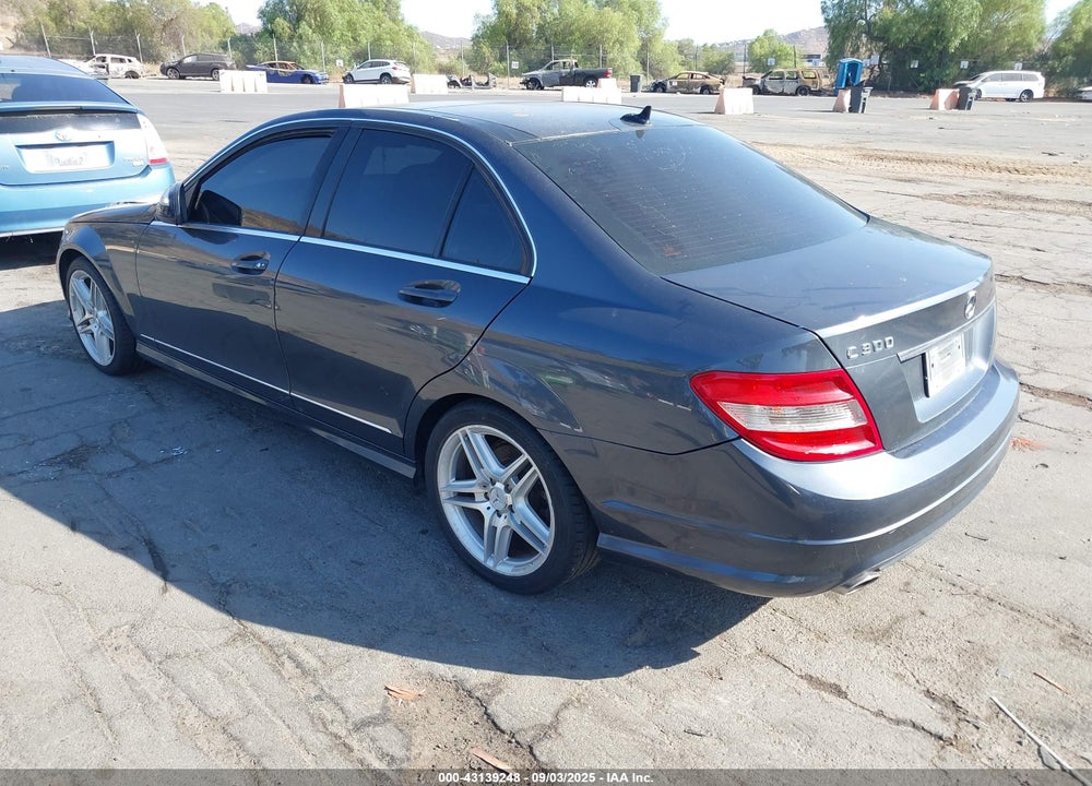 2008 MERCEDES-BENZ C CLASS VIN: WDDGF54XX8F014424