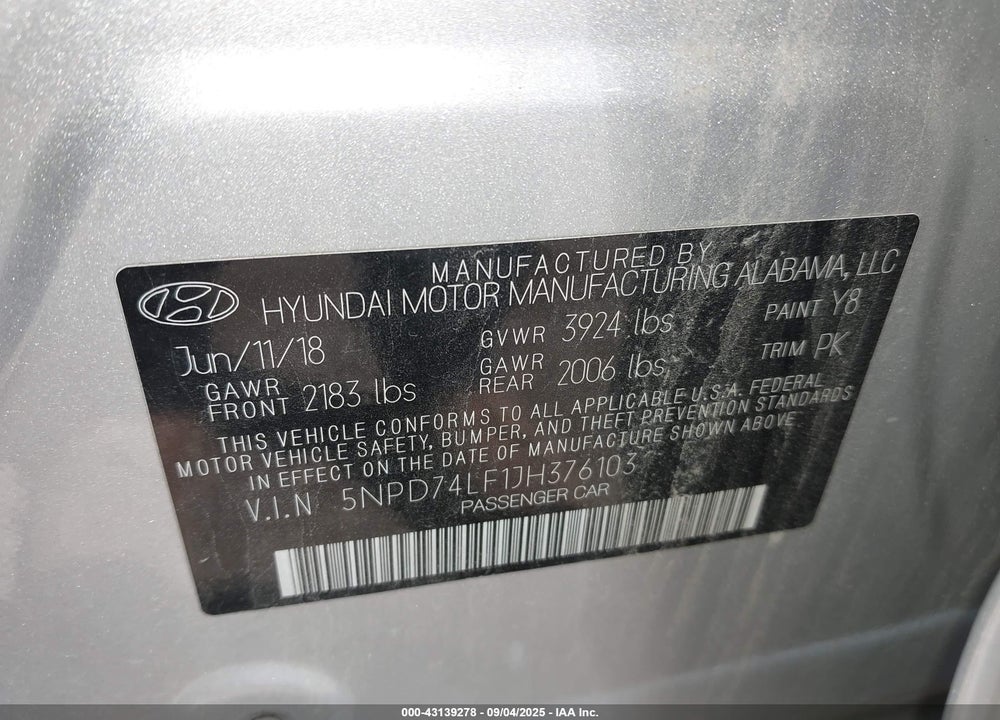 2018 HYUNDAI ELANTRA VIN: 5NPD74LF1JH376103