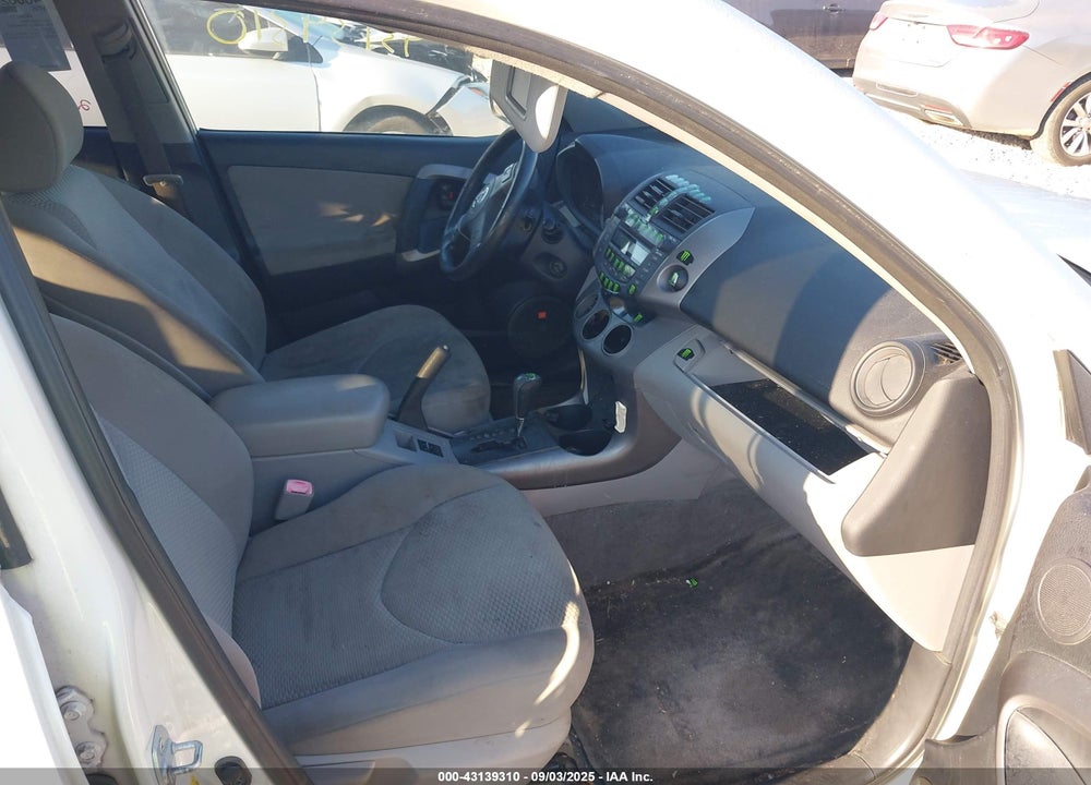 2007 TOYOTA RAV4 LIMITED VIN: JTMBD31V375067553