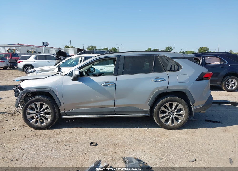 2020 TOYOTA RAV4 VIN: 2T3C1RFV6LW083242