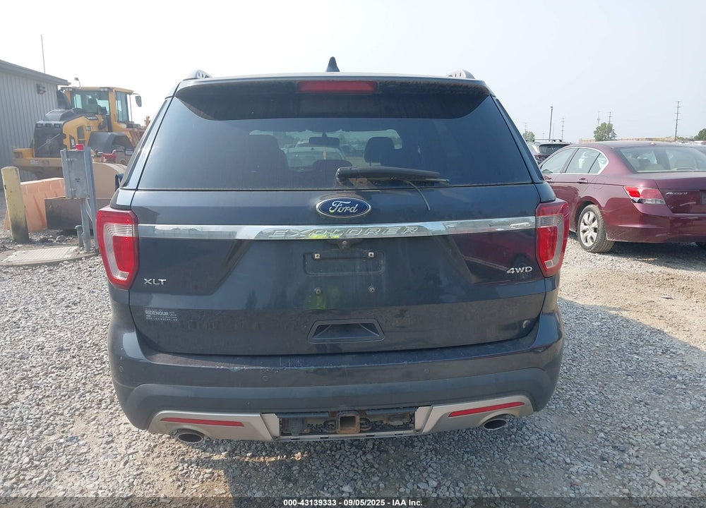 2017 FORD EXPLORER XLT VIN: 1FM5K8D82HGC46092