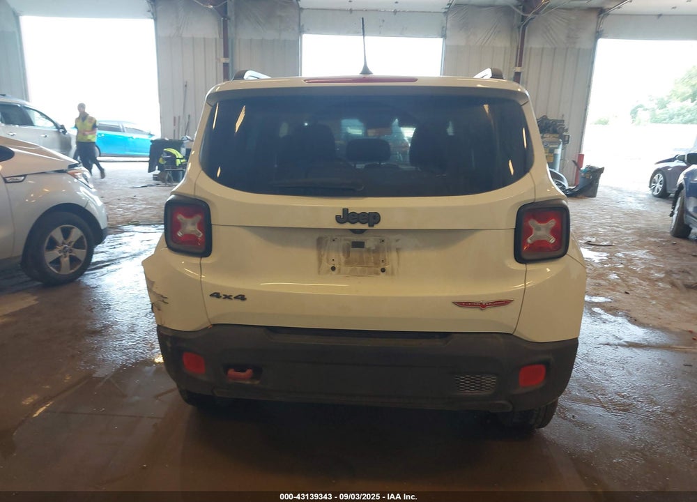2017 JEEP RENEGADE TRAILHAWK 4X4 VIN: ZACCJBCB1HPE86567