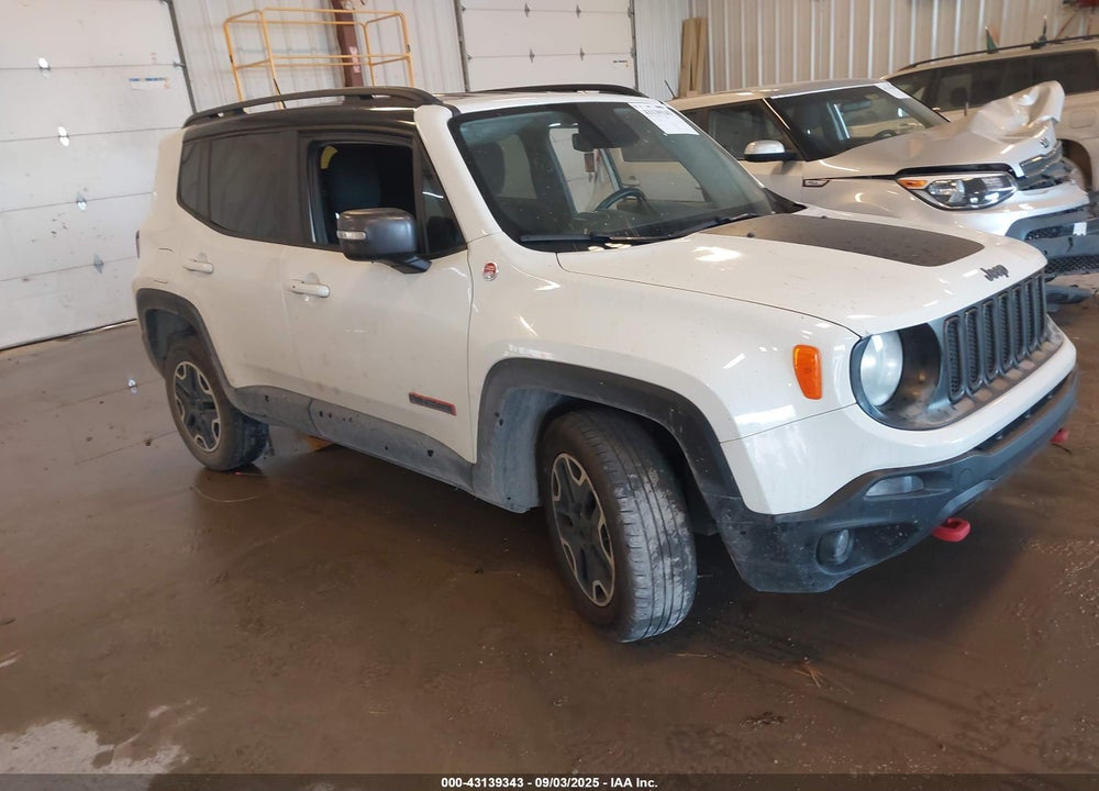 2017 JEEP RENEGADE TRAILHAWK 4X4 VIN: ZACCJBCB1HPE86567