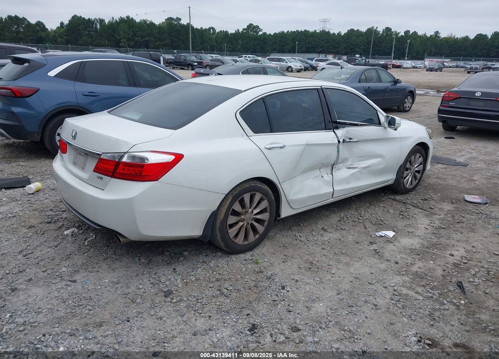2013 HONDA ACCORD EX-L V-6 VIN: 1HGCR3F8XDA003555