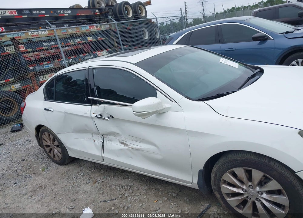 2013 HONDA ACCORD EX-L V-6 VIN: 1HGCR3F8XDA003555
