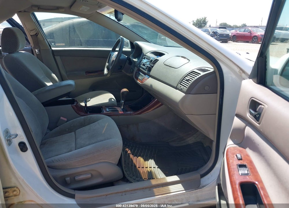 2003 TOYOTA CAMRY XLE VIN: 4T1BE32KX3U252275