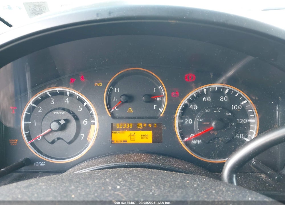 2015 NISSAN TITAN VIN: 1N6AA0EJ0FN515043