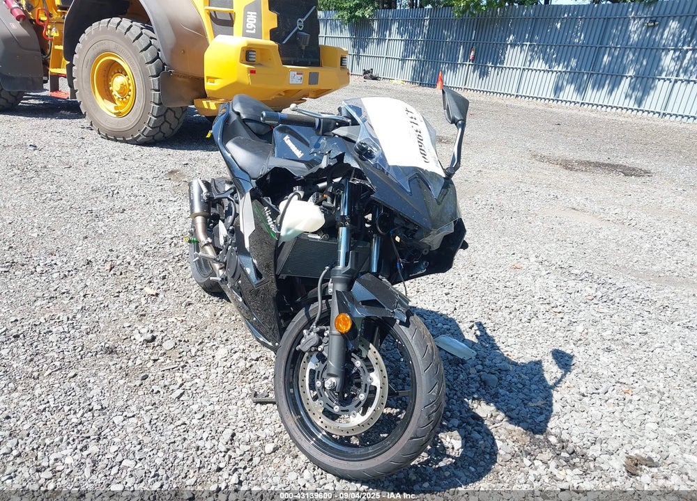 2024 KAWASAKI EX500 H VIN: ML5EXGH15RDA21503