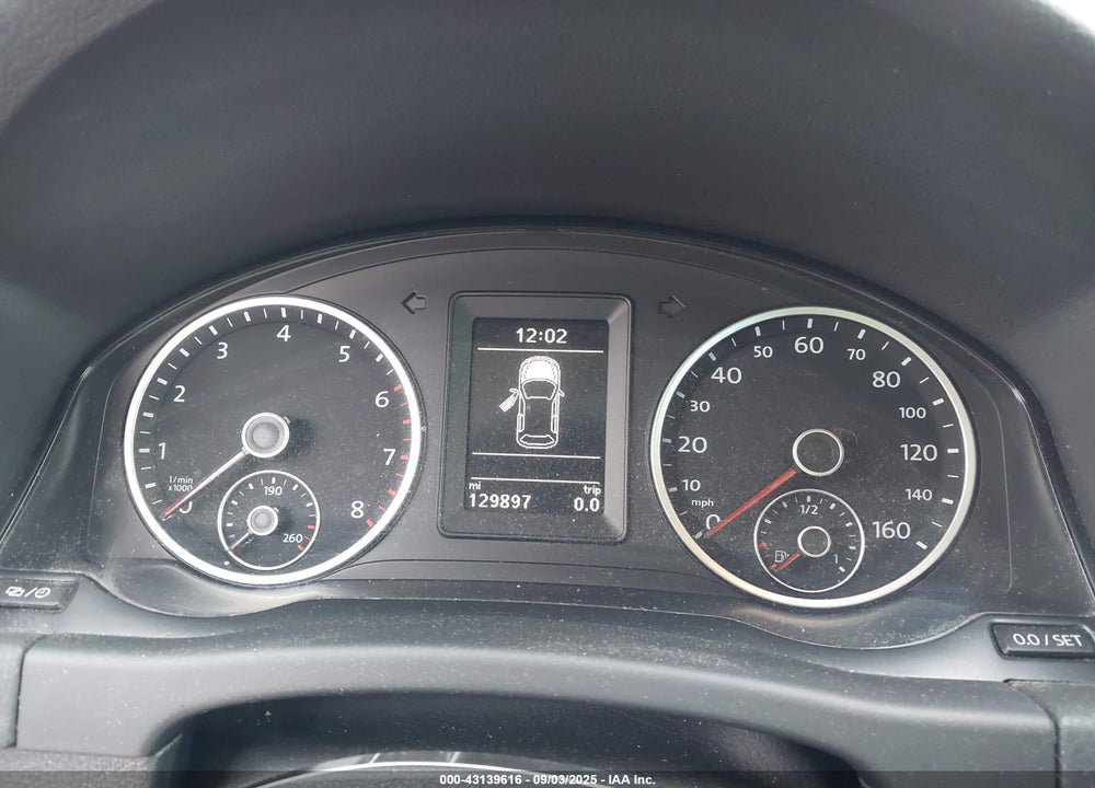 2013 VOLKSWAGEN TIGUAN VIN: WVGBV3AX7DW588484