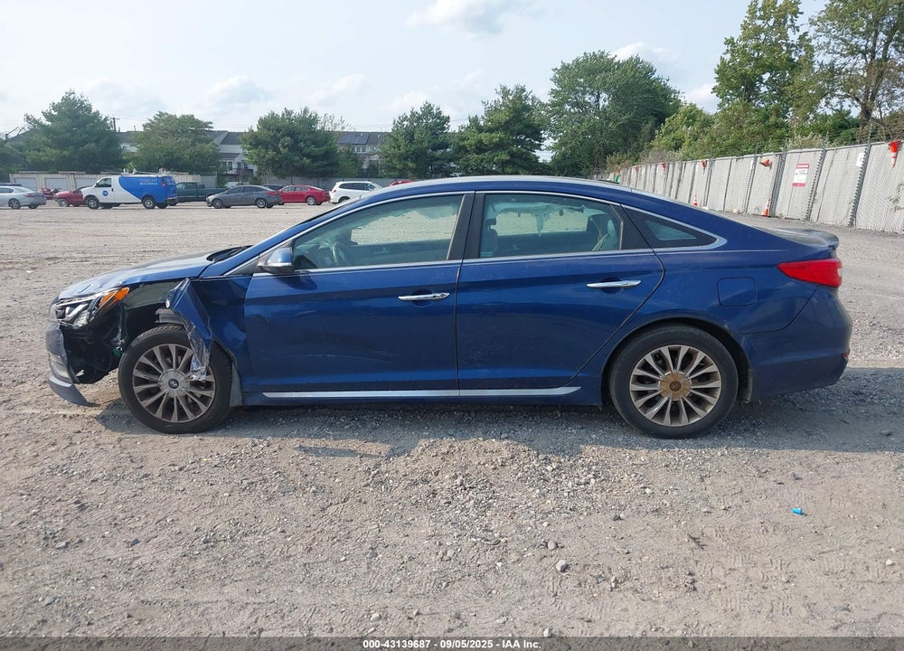 2015 HYUNDAI SONATA VIN: 5NPE34AF6FH182743
