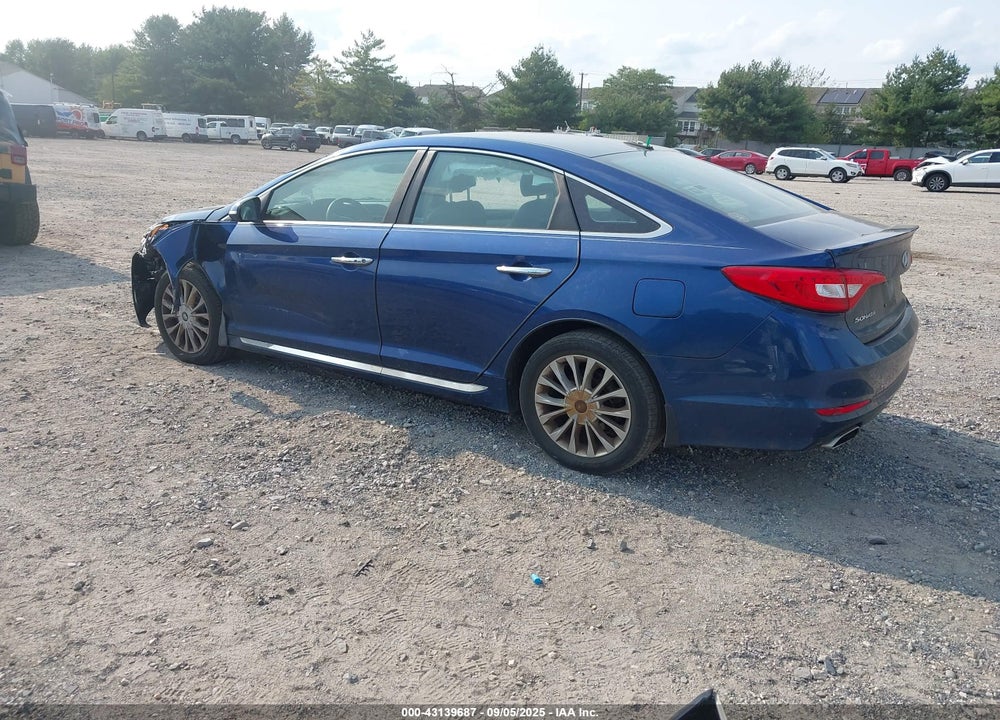 2015 HYUNDAI SONATA VIN: 5NPE34AF6FH182743