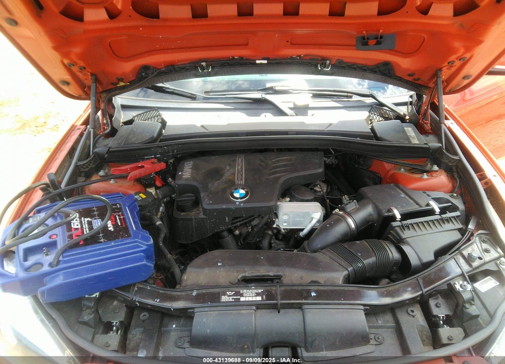 2015 BMW X1 VIN: WBAVM1C5XFVW58571