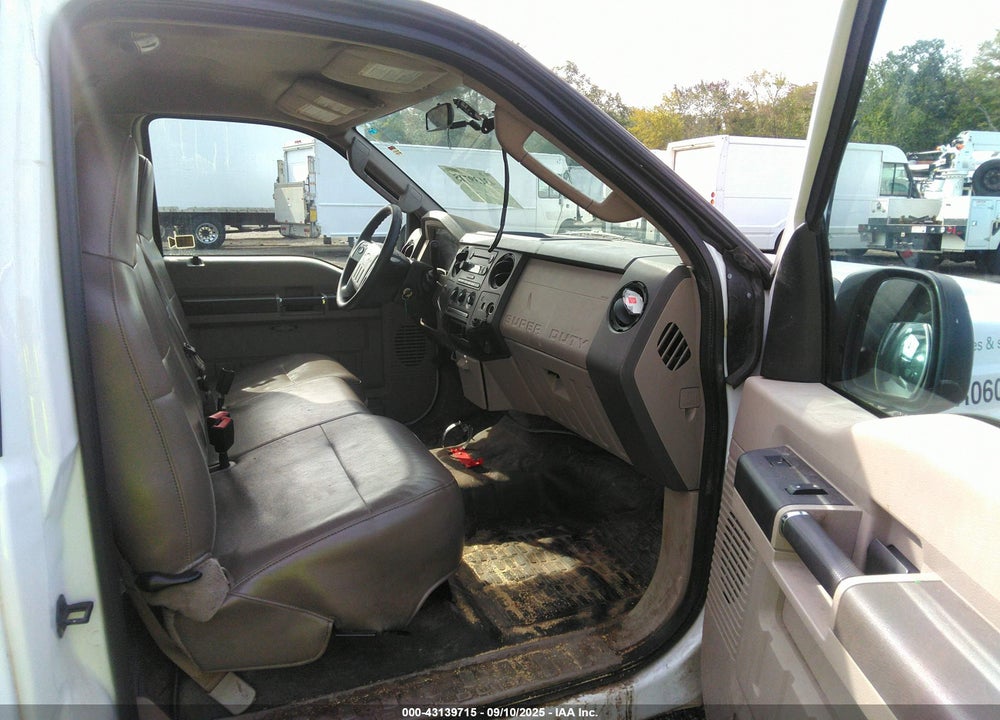 2008 FORD F 350 VIN: 1FTWF30588ED45250