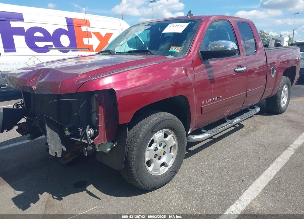 2013 CHEVROLET SILVERADO 1500 LT VIN: 1GCRKSE78DZ184124