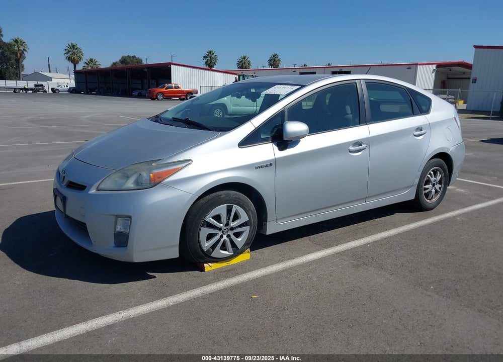 2011 TOYOTA PRIUS TWO VIN: JTDKN3DU9B0301555
