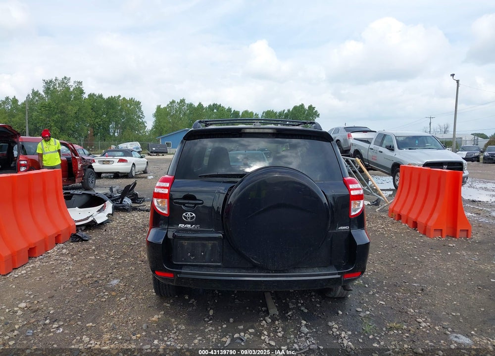 2012 TOYOTA RAV4 VIN: 2T3BF4DV1CW187821