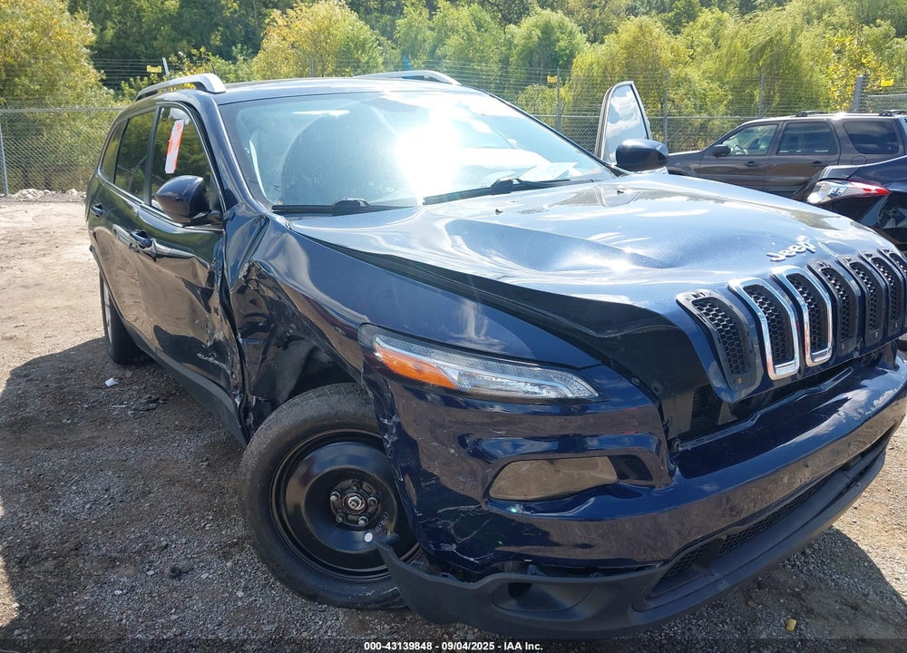 2015 JEEP CHEROKEE LATITUDE VIN: 1C4PJMCS1FW513909