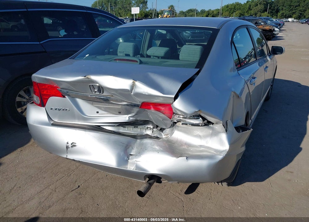 2010 HONDA CIVIC VIN: 19XFA1F80AE049556