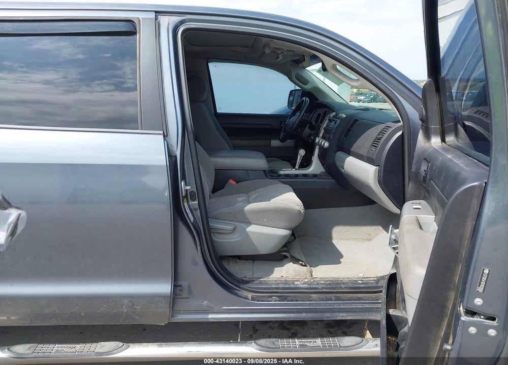 2007 TOYOTA TUNDRA SR5 5.7L V8 VIN: 5TFDV54187X028360