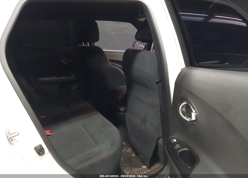 2014 NISSAN JUKE VIN: JN8AF5MV7ET366005