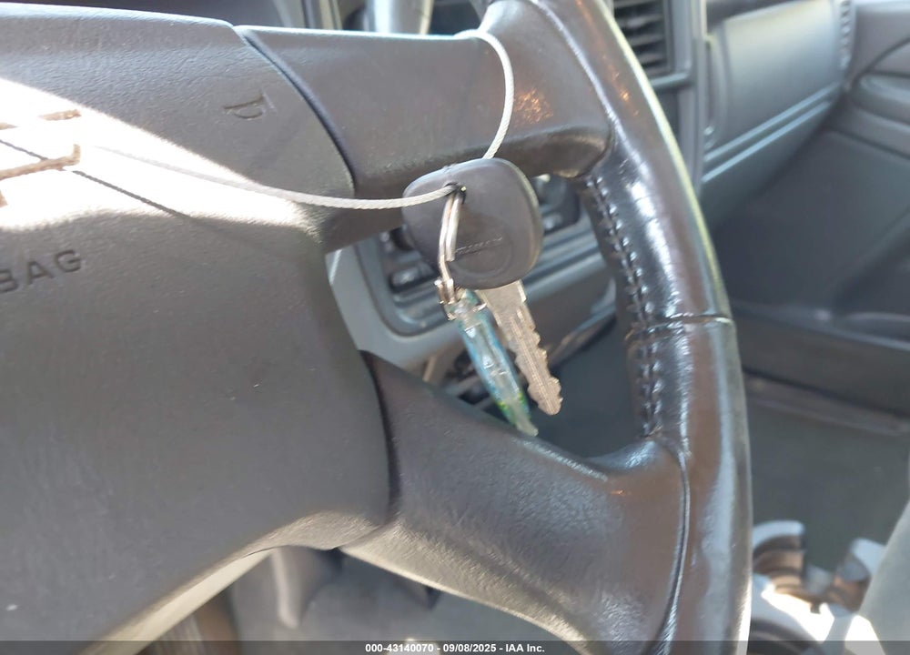 2004 CHEVROLET SILVERADO 1500 LS VIN: 1GCEC14T84Z272062