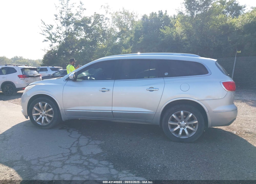 2013 BUICK ENCLAVE VIN: 5GAKRDKD2DJ247687