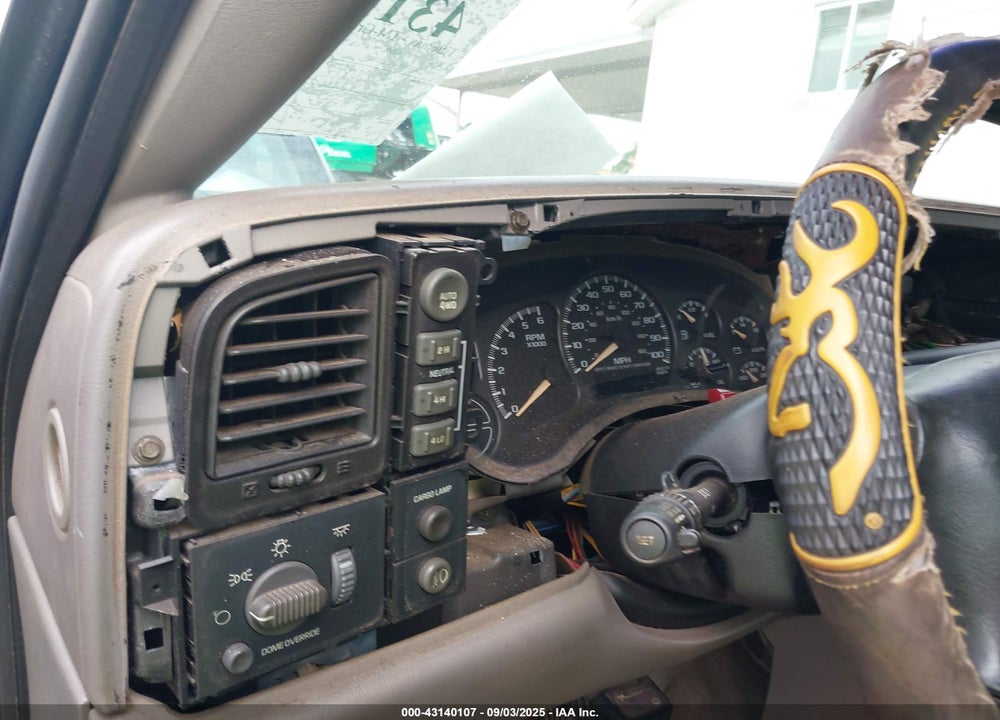2002 GMC SIERRA 1500 SLE VIN: 2GTEK19T121221780