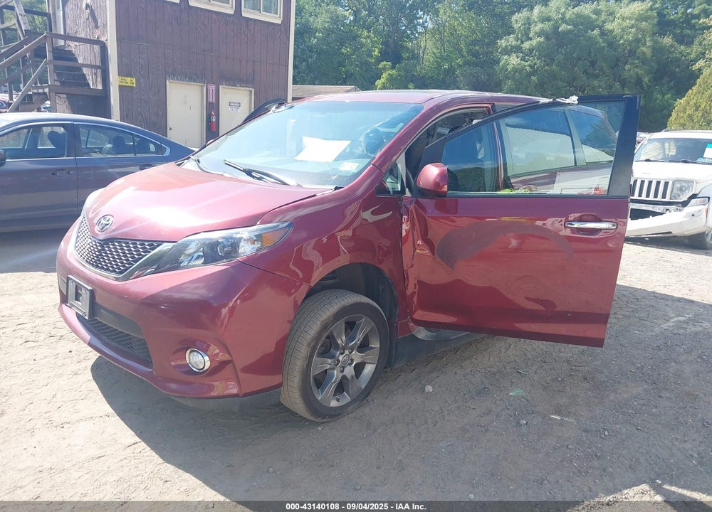 2013 TOYOTA SIENNA SE 8 PASSENGER VIN: 5TDXK3DC1DS310515