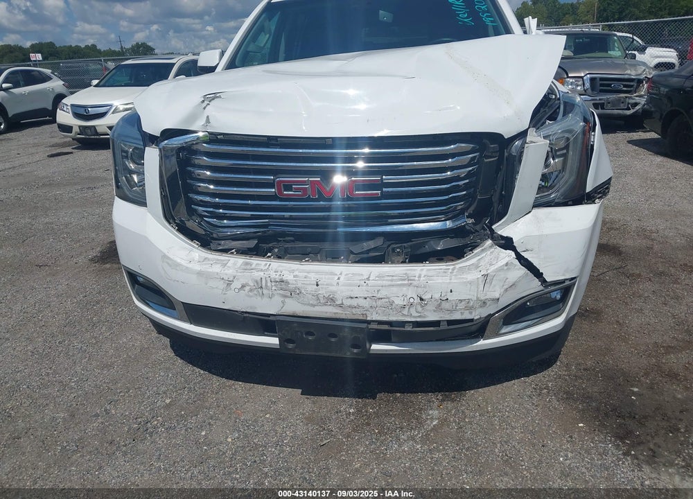 2018 GMC YUKON XL VIN: 1GKS2GKC0JR161937