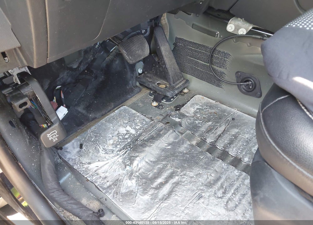 2021 FORD EXPLORER VIN: 1FMSK8DH8MGA21575