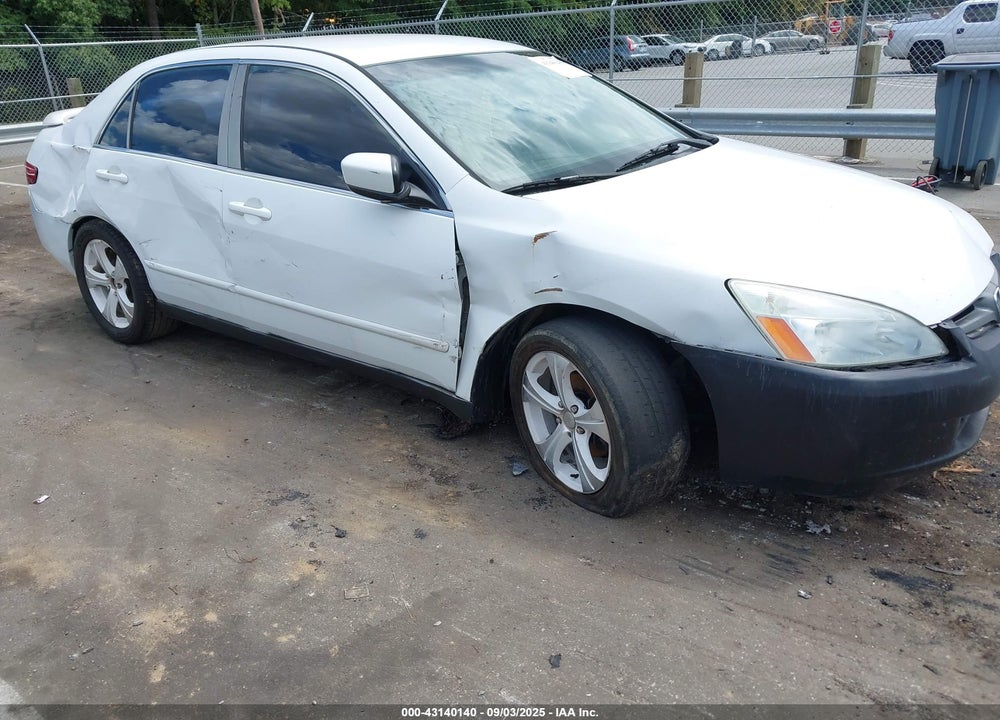 2005 HONDA ACCORD 2.4 LX VIN: 1HGCM56465A118582