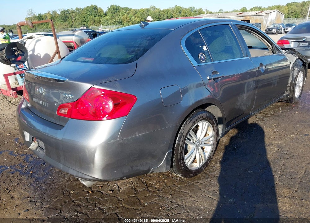 2015 INFINITI Q40 VIN: JN1CV6ARXFM650621