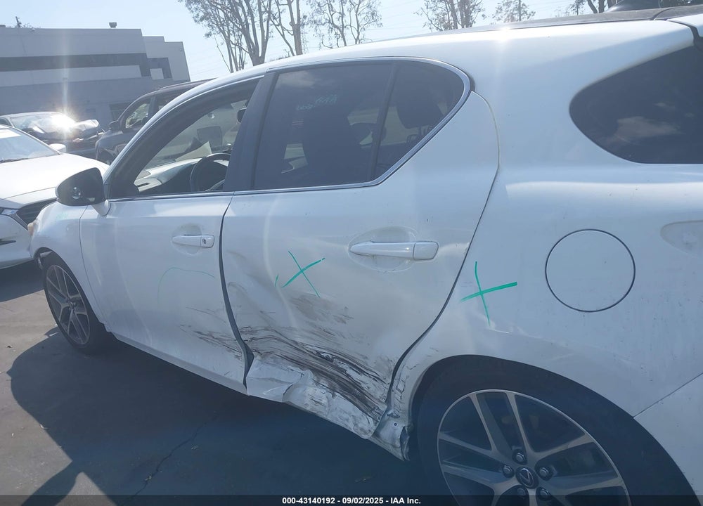 2017 LEXUS CT 200H VIN: JTHKD5BH8H2283405