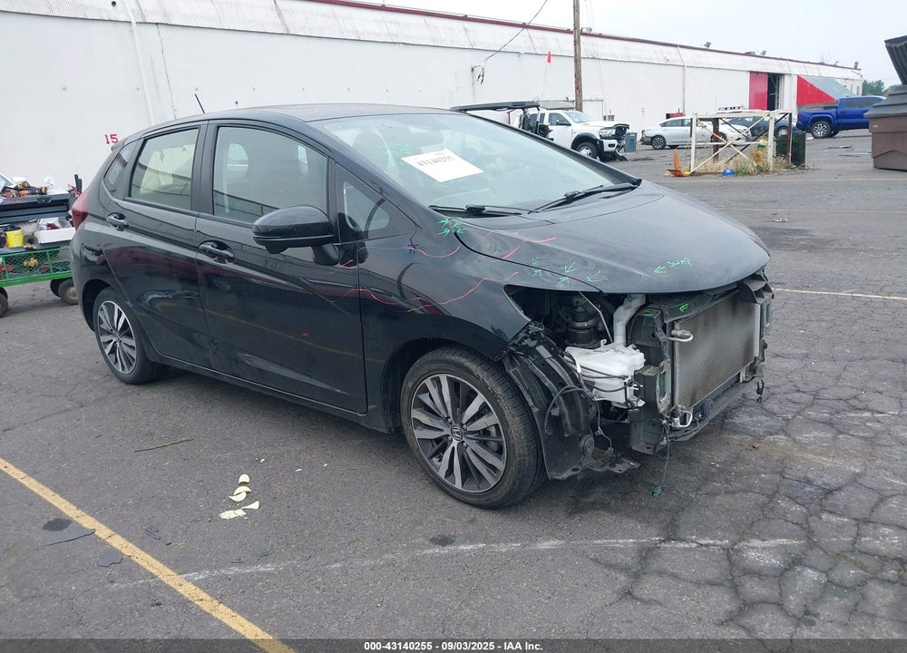 2017 HONDA FIT EX-L VIN: JHMGK5H81HS018795